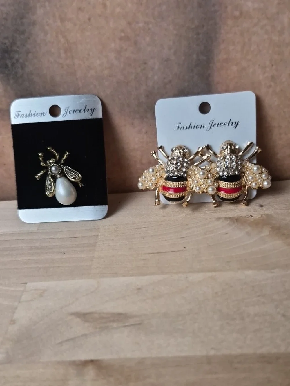 Fashion Jewelry Gold Bee Brooche with Red Enamel and Pearl Accents. Pair Earring